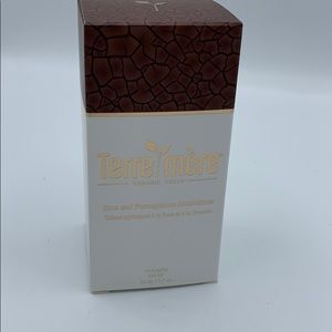 Terre mère  Rose&Pomegranate Anti Age Moisturizer